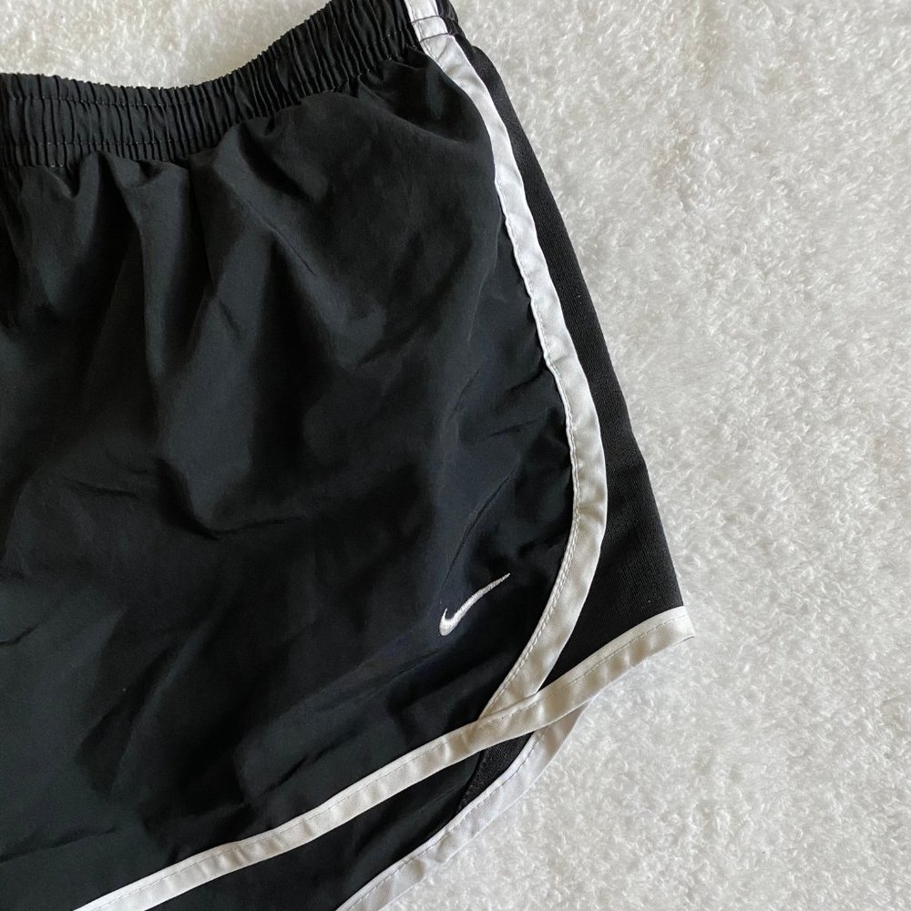 Nike Dri-Fit Running Shorts - Picture 4 of 6